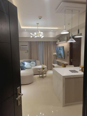 New Cozy Aesthetic Condo Unit